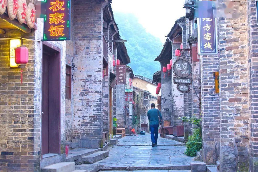 沙漠废墟逃离
